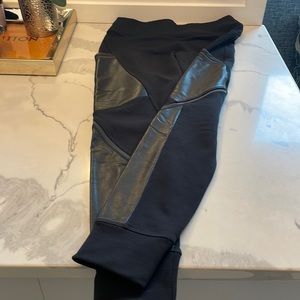 Athleta fleece lined leggings with faux leather petite medium